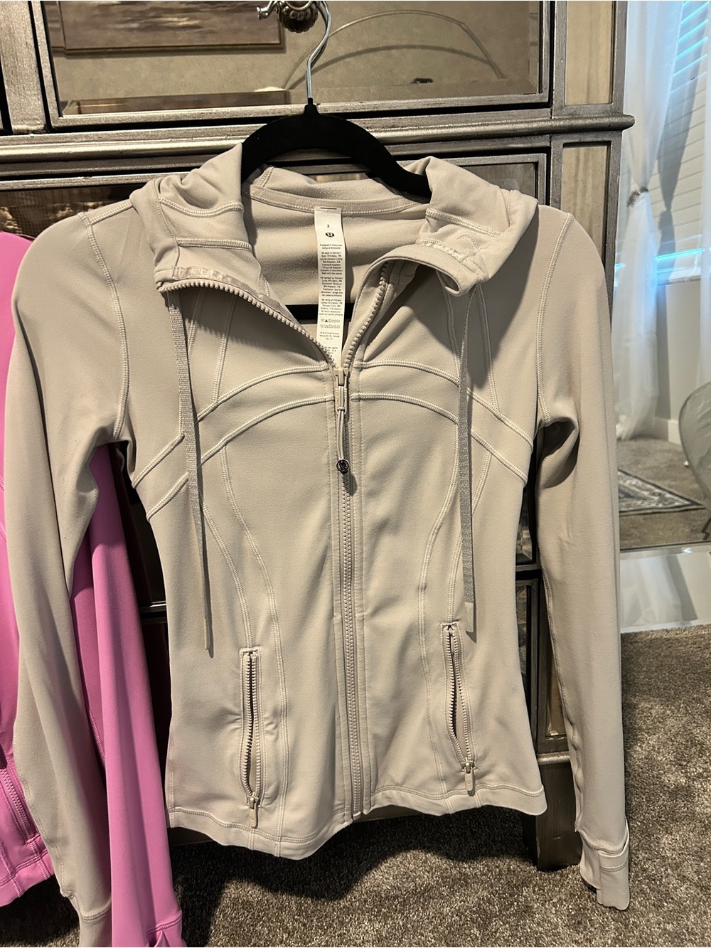 Women’s Hooded Zip-Front Jacket in Light Beige